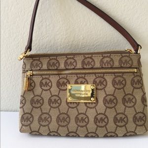 Michael Kors Wristlet
